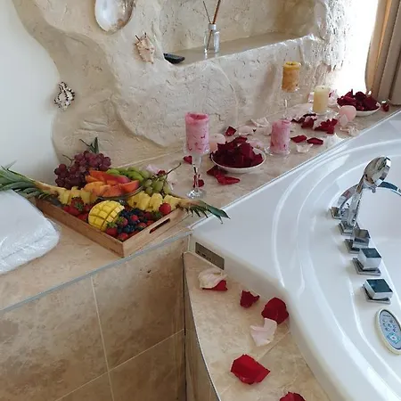 Апартаменты Apartment On Grecheskaya 5